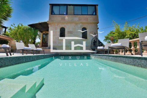 Villa Piccola Perla Cannes for LTH - villa_piccolaperla_wok_02