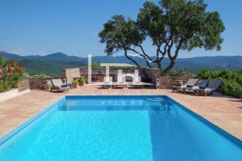 Villa St. Tropez Retreat for LTH - Villa_St_Tropez_Retreat_wok_0